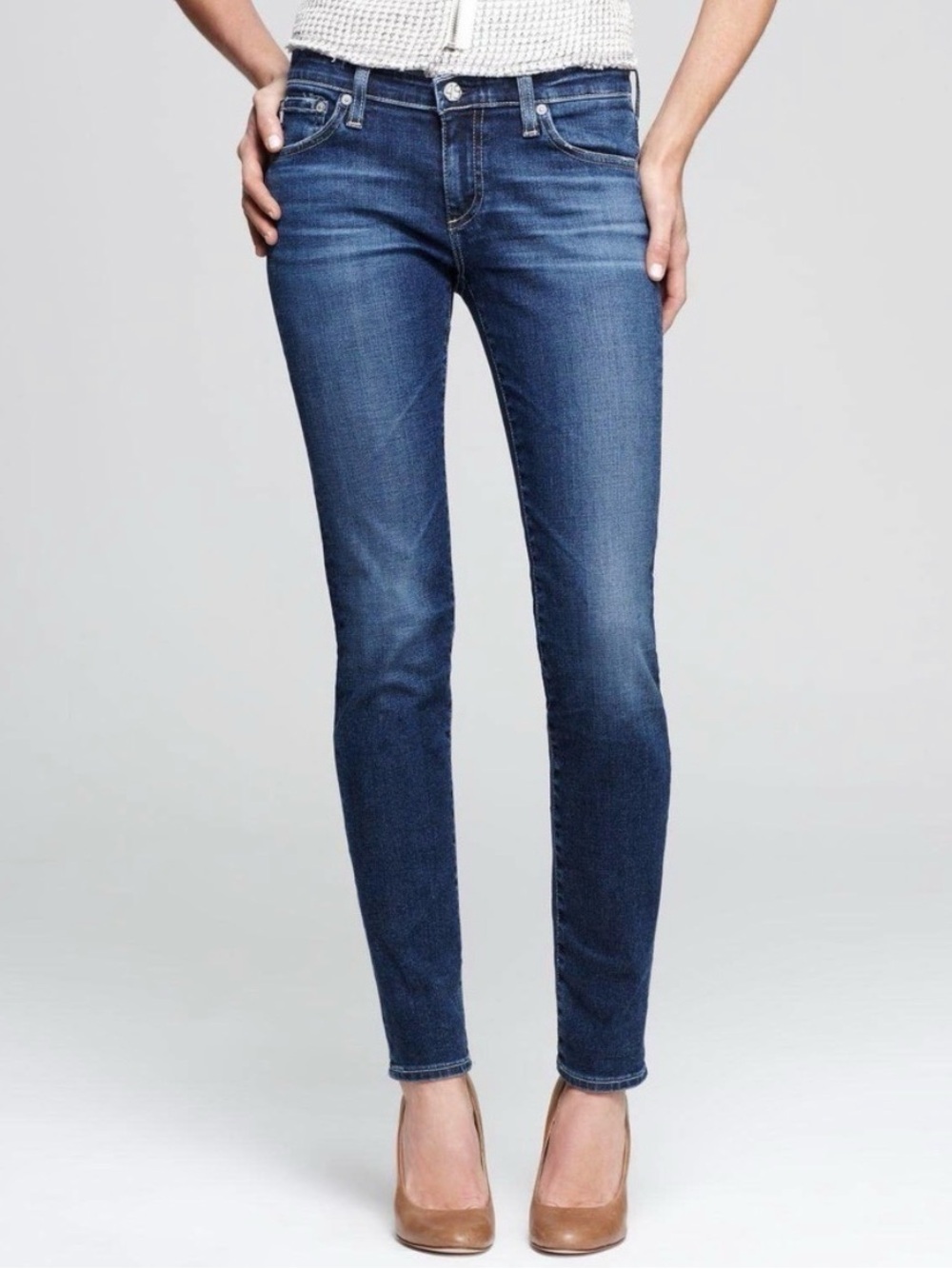 AG The Stilt Cigarette Dark Wash Jean 28